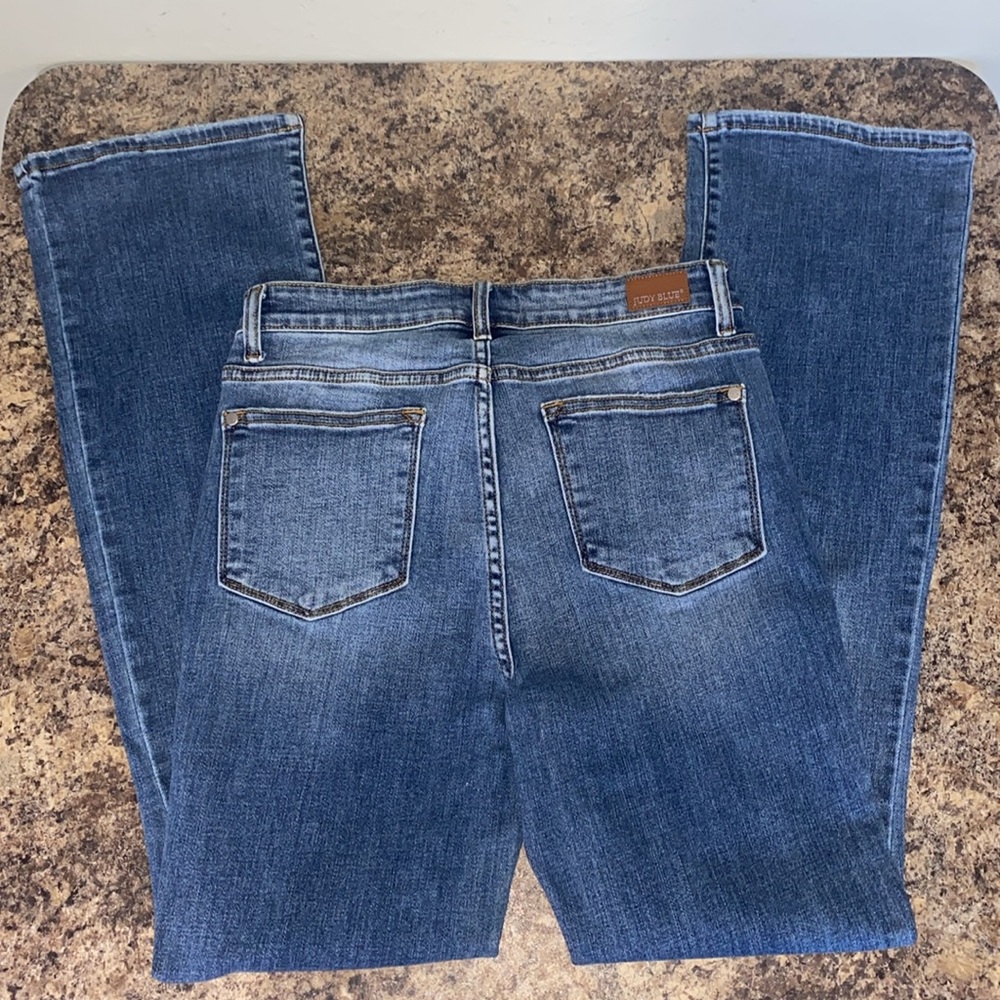 JUDY BLUE Distressed Mid-Rise Women's Blue Jeans - Picture 7 of 13